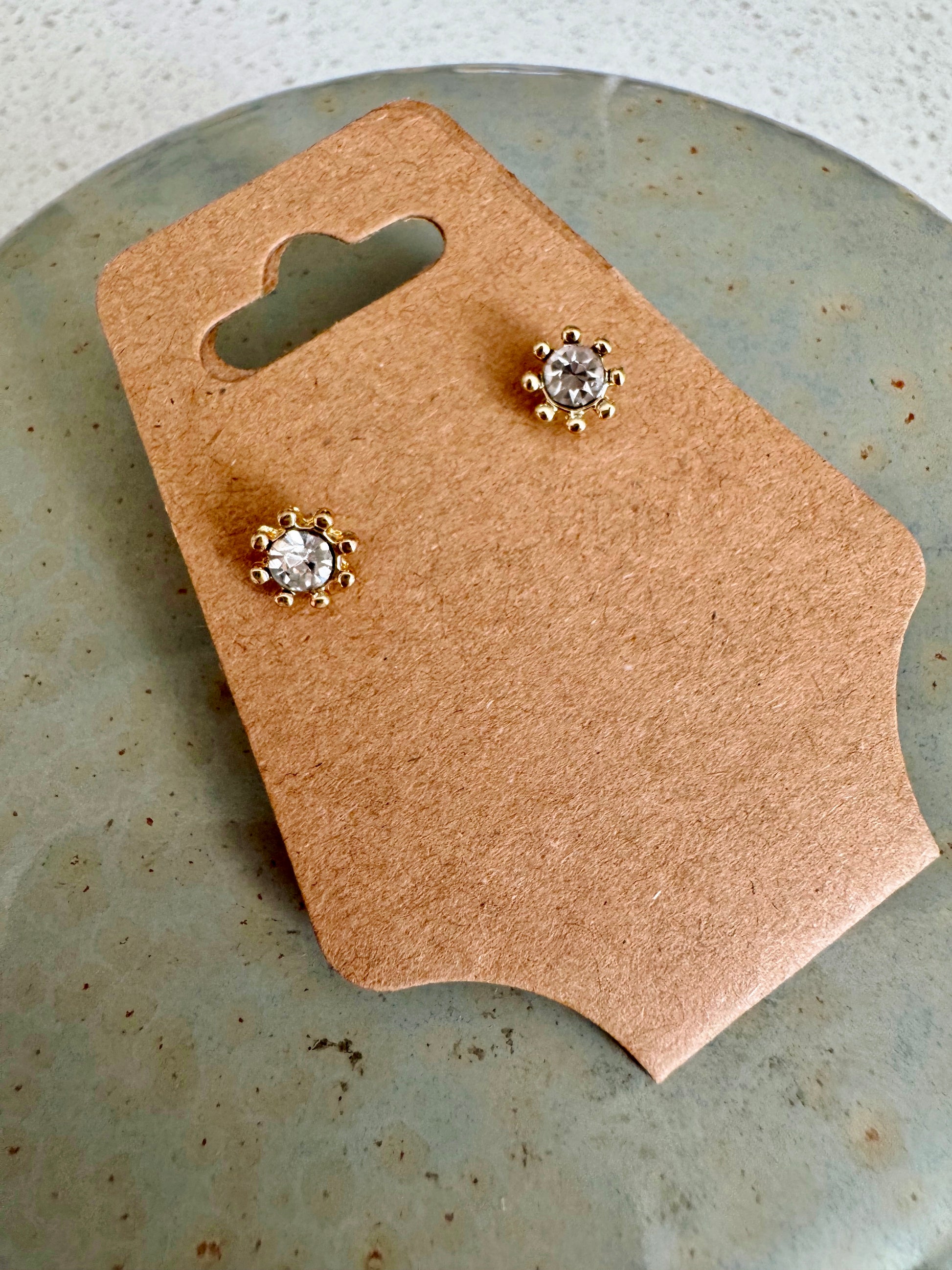 Petal Glow Stud