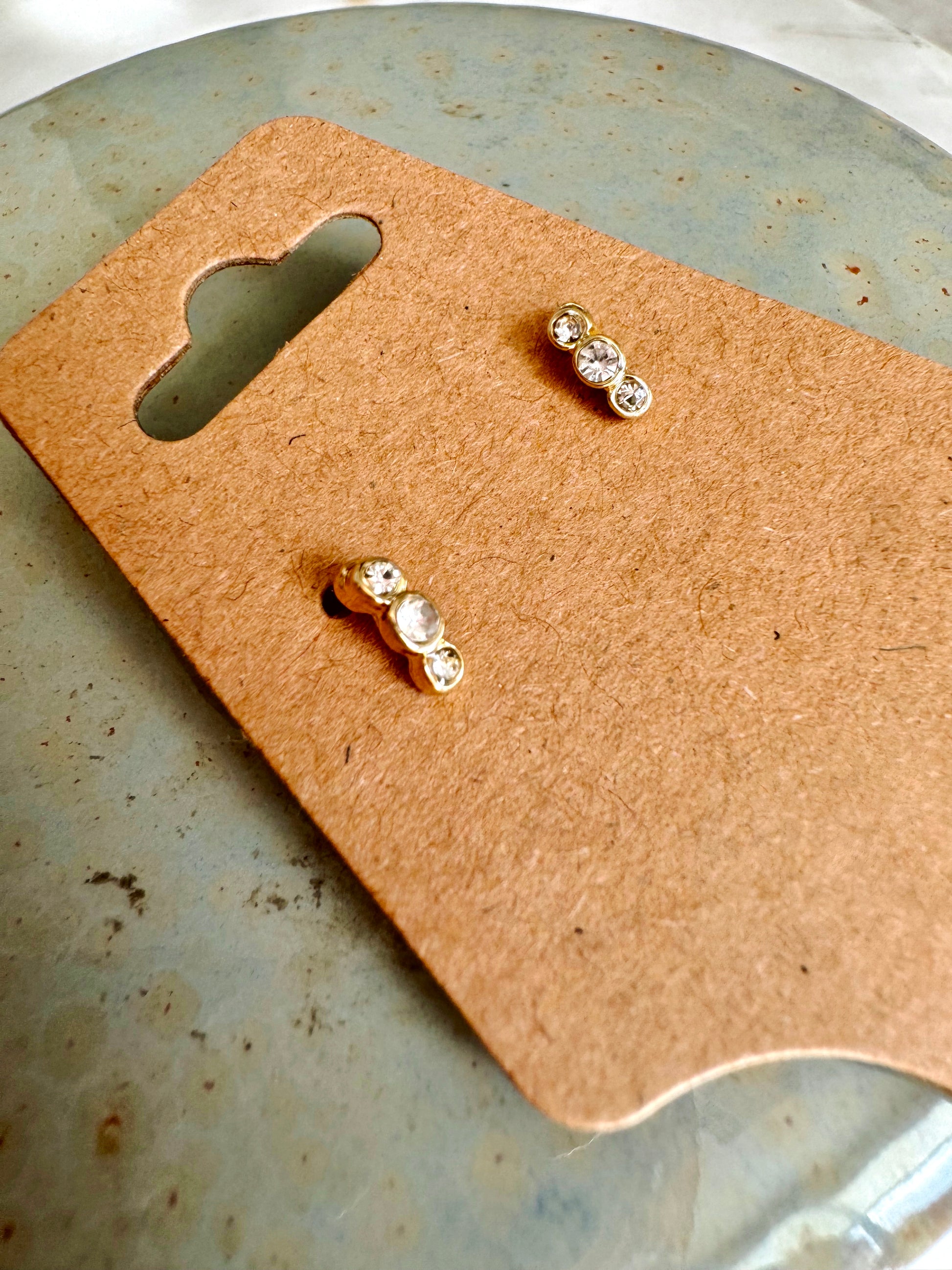 Gold Dainty Cluster earring