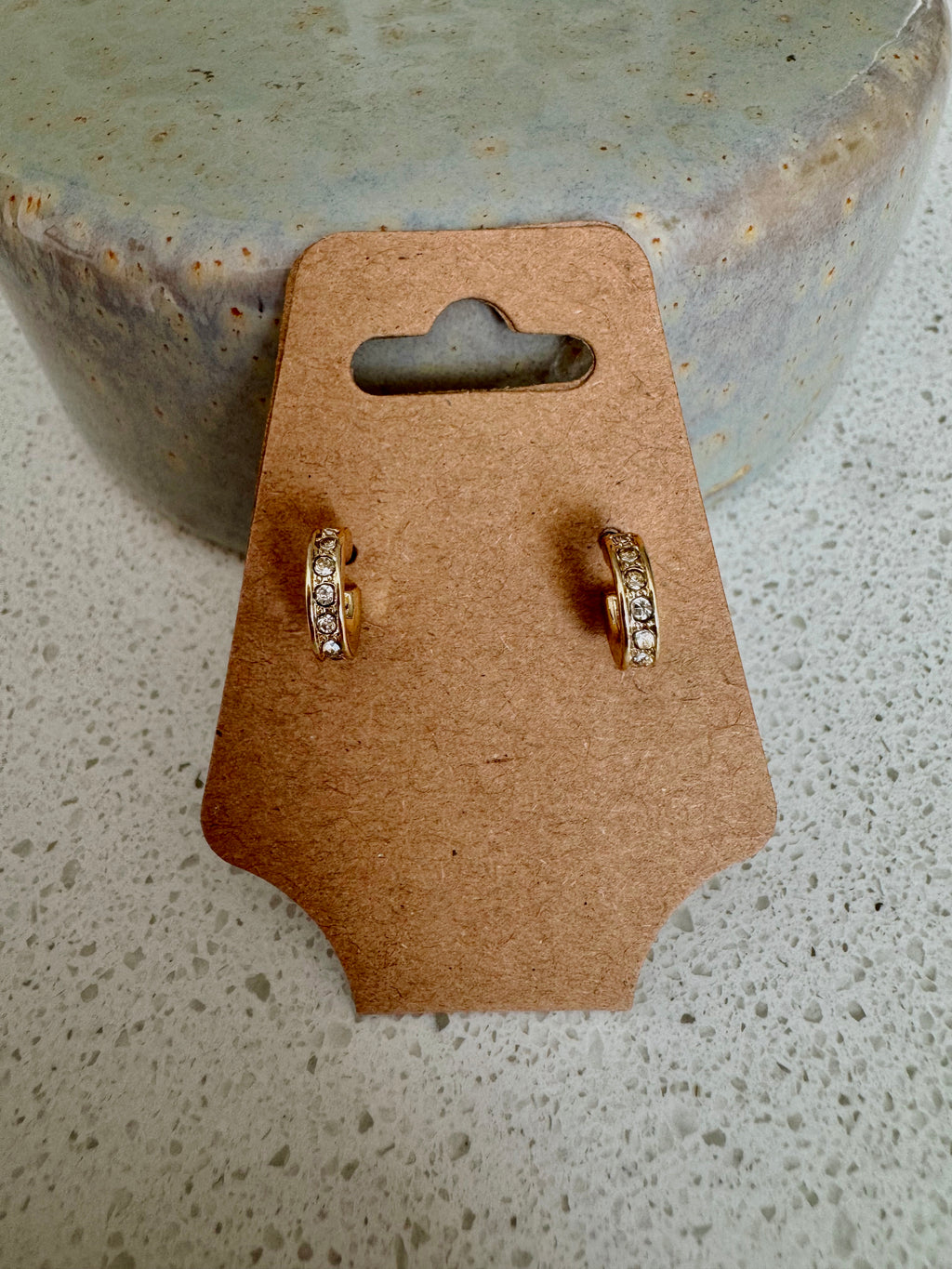 Classic gold Huggie hoop Earring