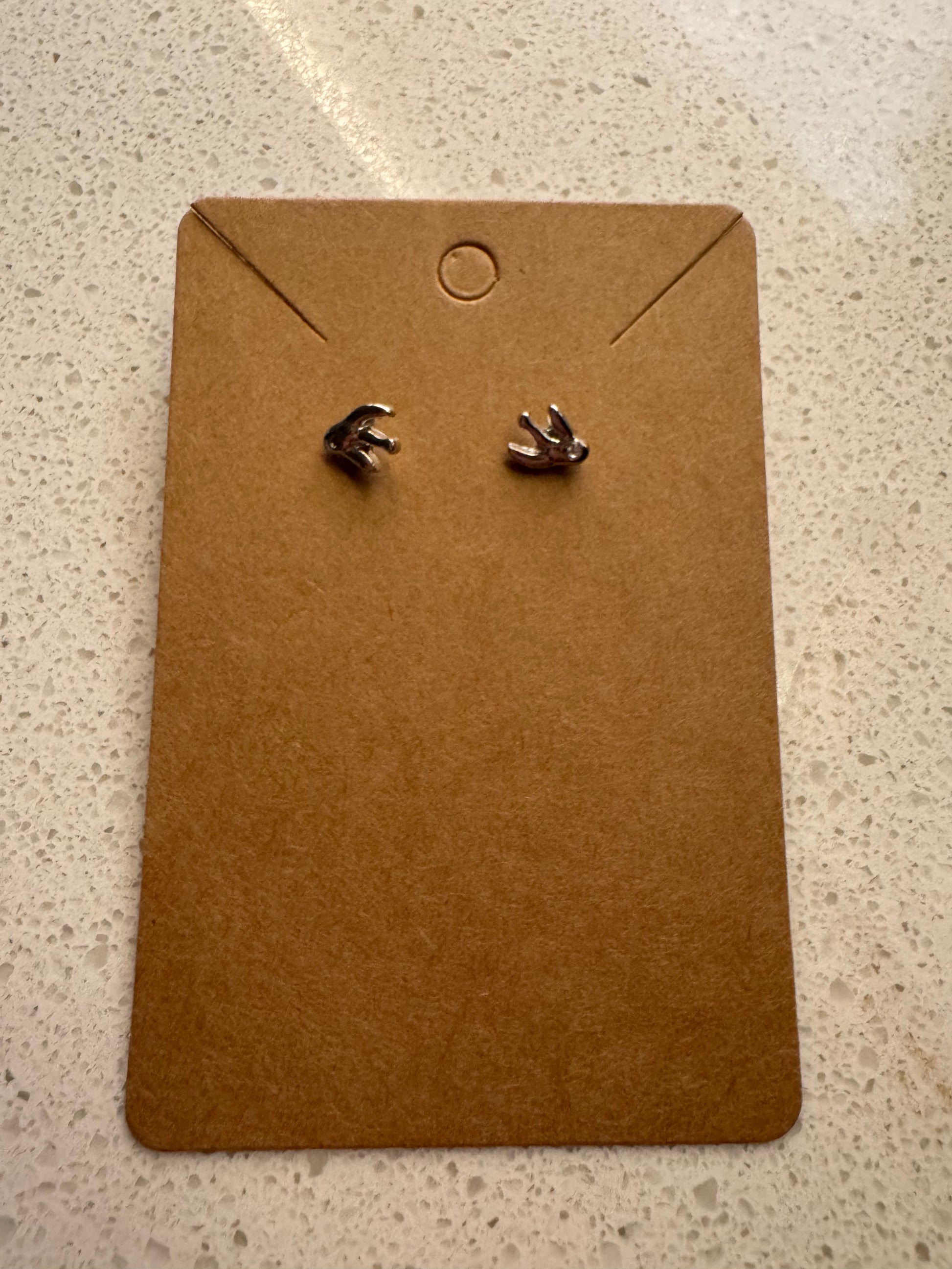 Skeleton fingers earring